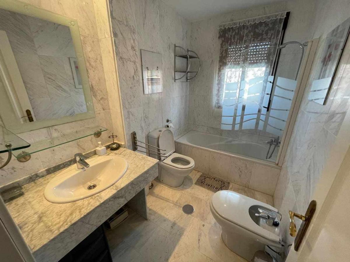 E2 Equipado En Playa Granada Con Terraza De 11M2 Appartement Motril Buitenkant foto